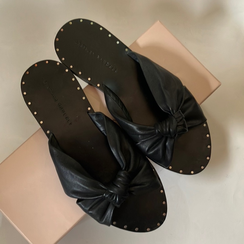 Loeffler Randall Lucia flat sandals in black leather, size 7 1/2